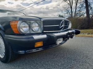 Mercedes-Benz 560 SL 1986 года  (NA)
